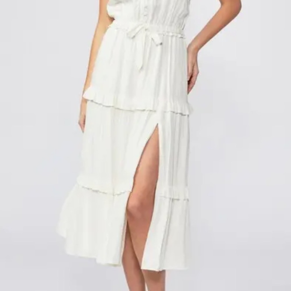 Paige Flutter-Sleeve Tiered Dress - Picture 8 of 8